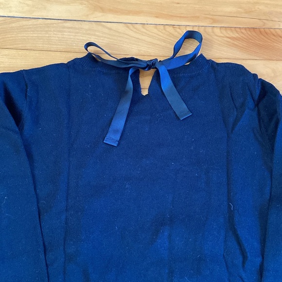 Oasis Small black embroidered sweater - Picture 6 of 6